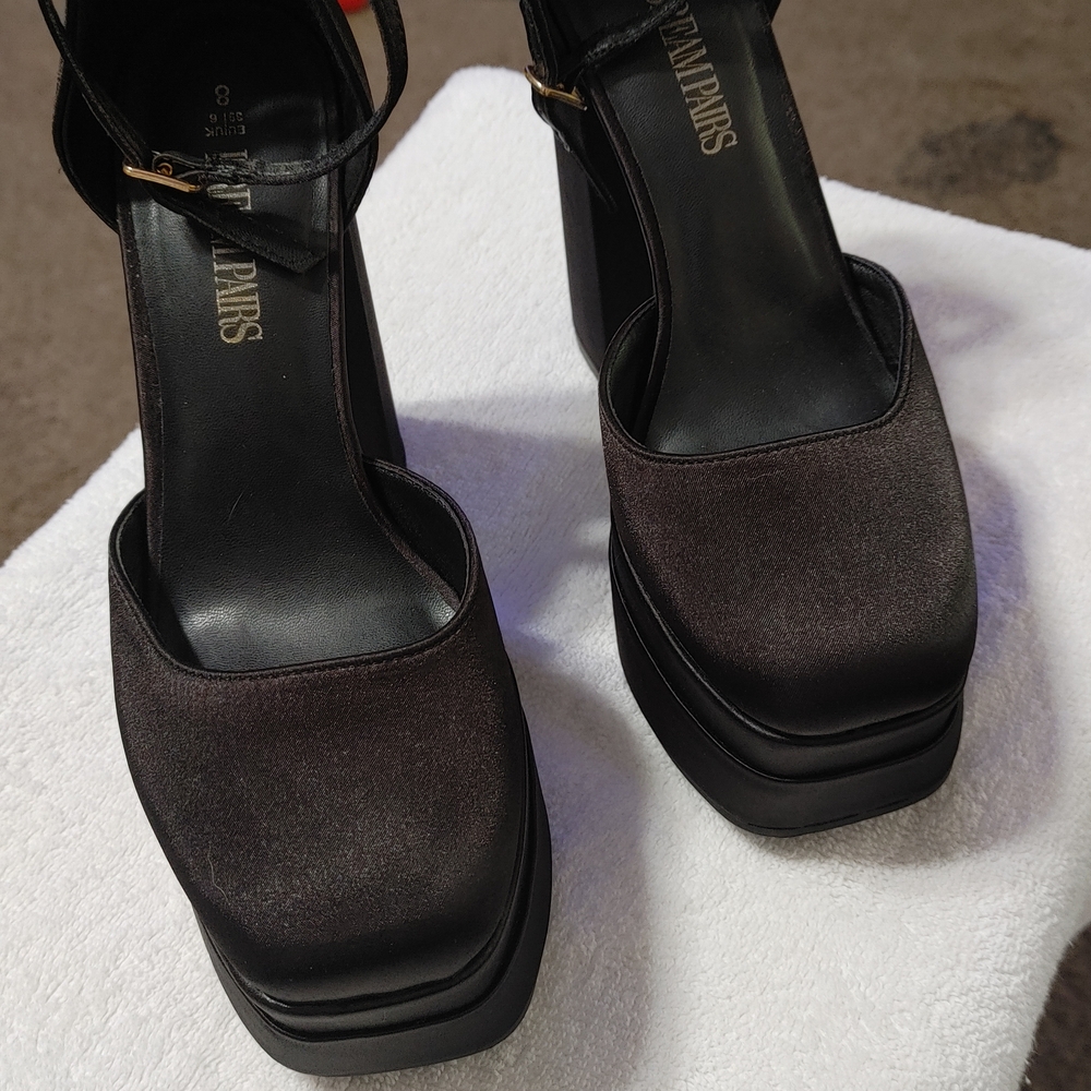 Dream Pairs Black Satin Platform Heels